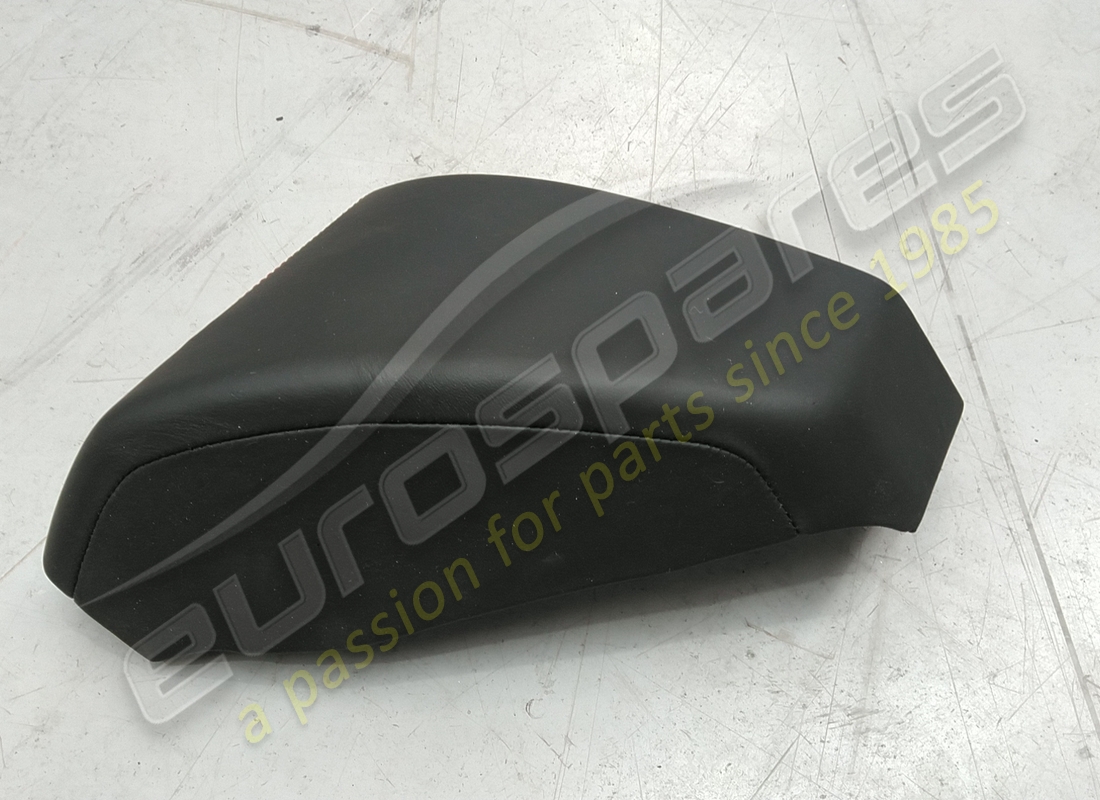 GARNITURE INFÉRIEURE GAUCHE COMPLÈTE Ferrari ENDOMMAGÉE. NUMÉRO DE PIÈCE 875759 (1)