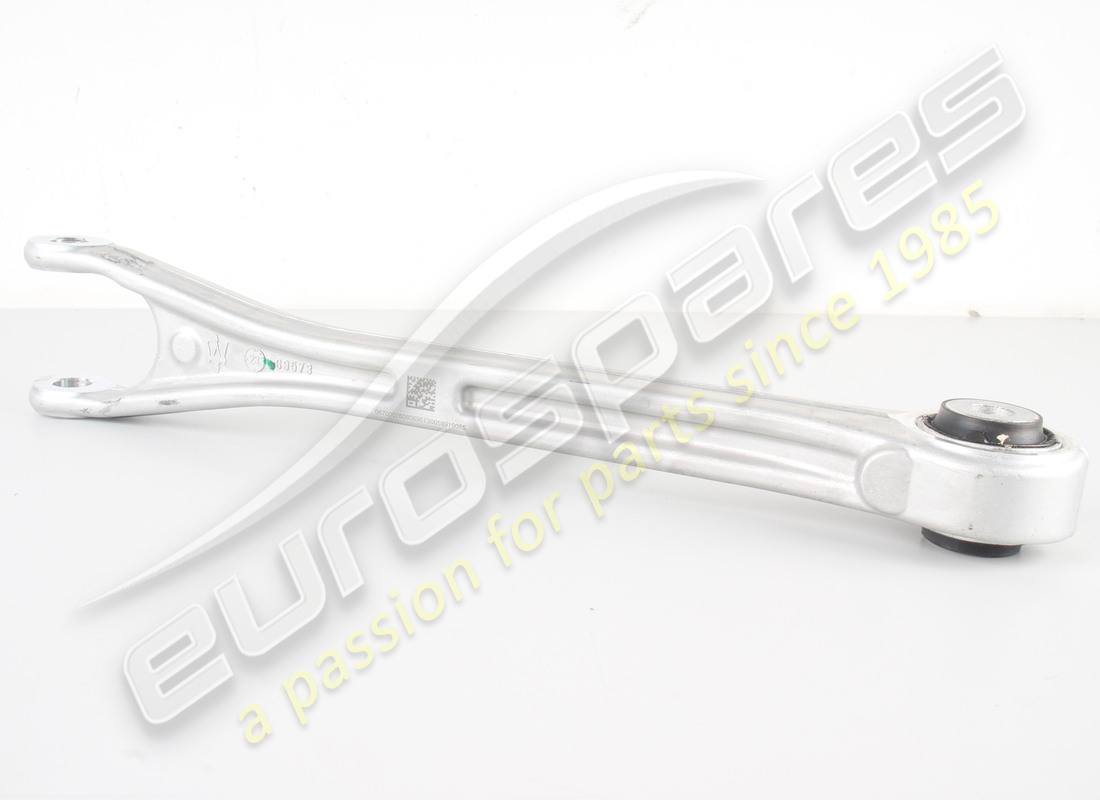 nouveau maserati suspension arrière complète à tige de compression. référence 670002808 (1)