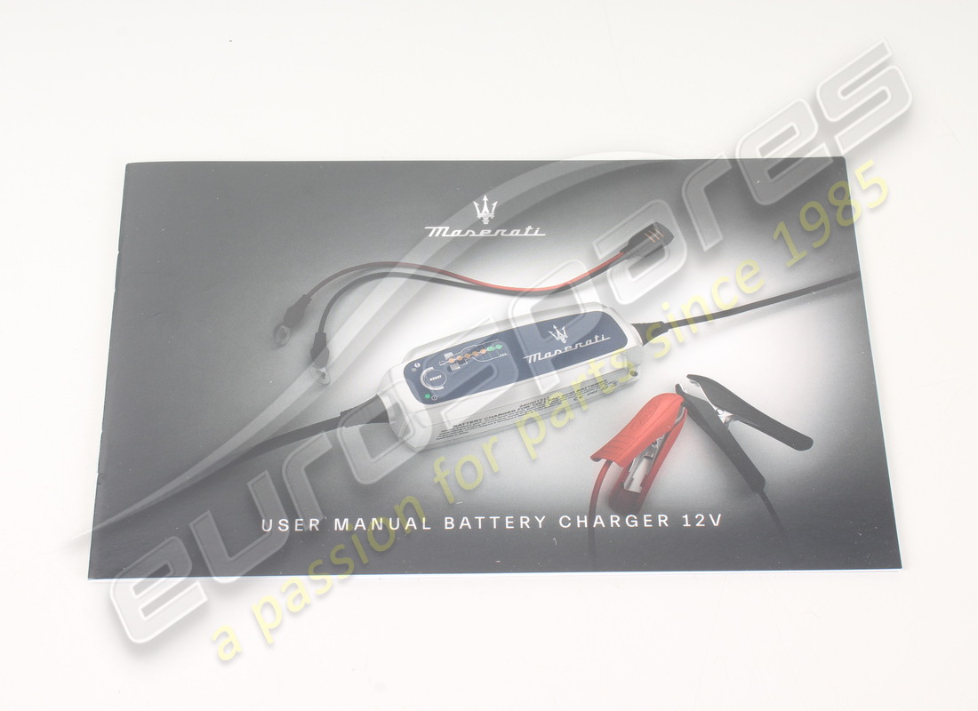 NOUVEAU MASERATI CHARGEUR MANTEINER EU NOUVEAU LOGO. NUMÉRO DE PIÈCE 940001313 (6) nouveau maserati chargeur manteiner eu nouveau logo. numéro de pièce 940001313 (6)