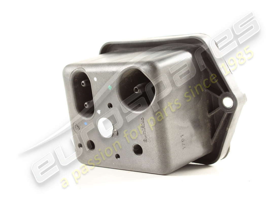 réservoir accumulateur à vide ferrari utilisé. numéro de pièce 329914 (2)