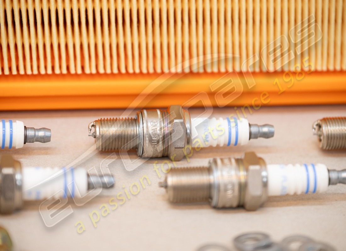 kit d'entretien neuf porsche - pour intervalles de 20,000 km - comprenant : - d >>- mj 1980. référence 91110098800 (3)