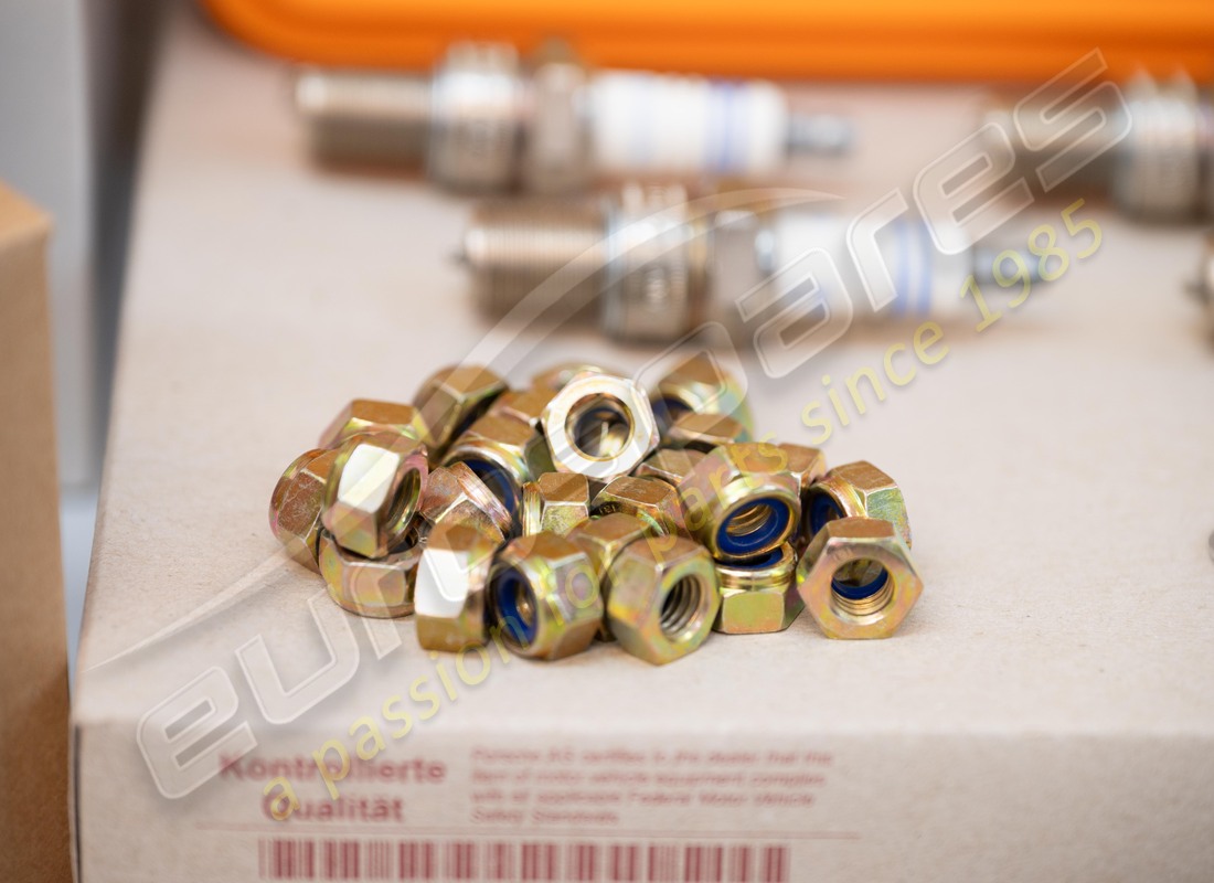 kit d'entretien neuf porsche - pour intervalles de 20,000 km - comprenant : - d >>- mj 1980. référence 91110098800 (6)