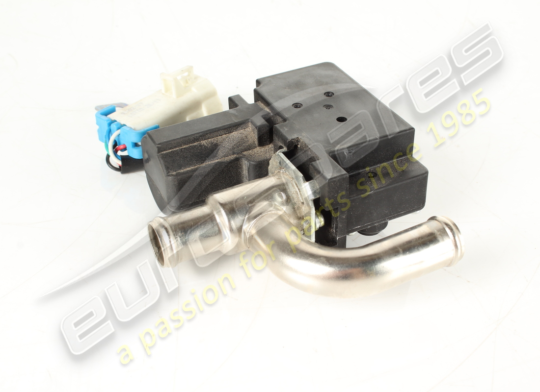 Ferrari SOUPAPE LH TGK UTILISÉE. NUMÉRO DE PIÈCE 67444900 (1)