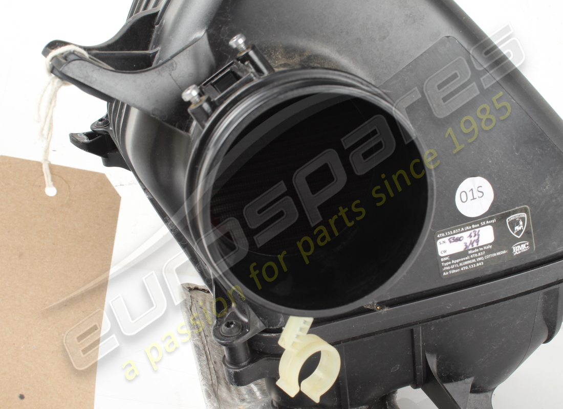filtre à air utilisé lamborghini. numéro de pièce 4t0133837a (5)