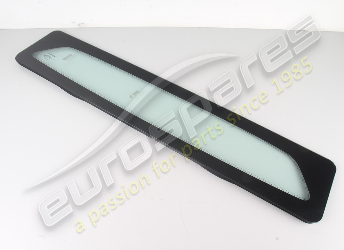 nouvelle vitre arrière lamborghini. numéro de pièce 476845501a (1)