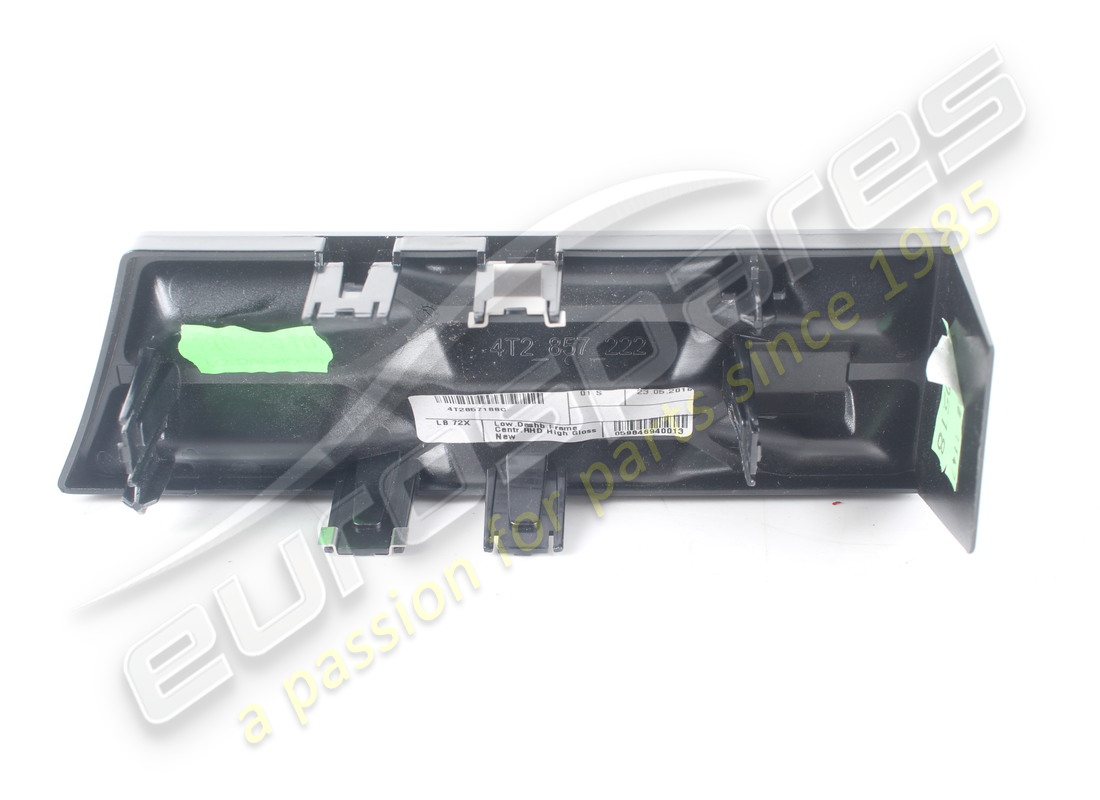 MOULURE LAMBORGHINI UTILISÉE, TABLEAU DE BORD D'ASSEMBLAGE. NUMÉRO DE PIÈCE 4T2857188C (2) moulure lamborghini utilisée, tableau de bord d'assemblage. numéro de pièce 4t2857188c (2)