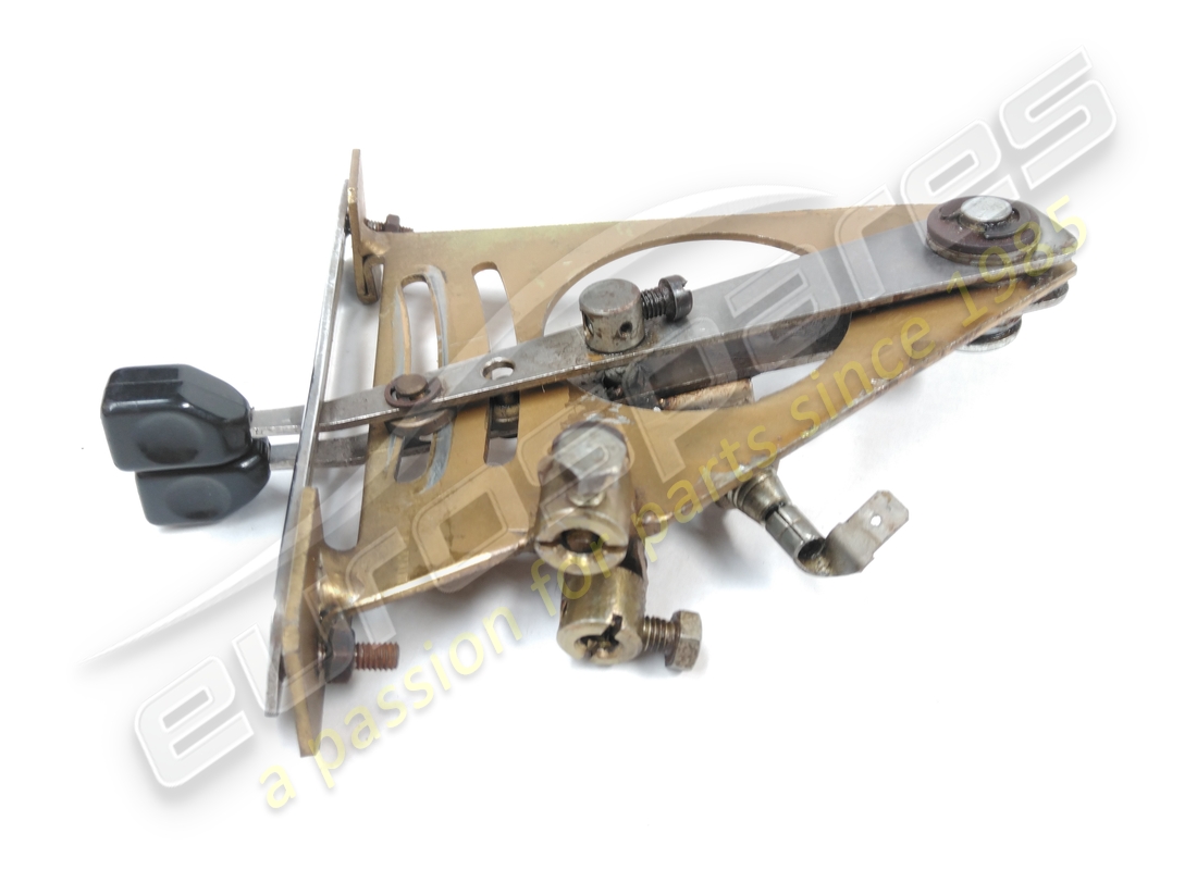 utilisé maserati complessivo supporto e leve comando starter e riscaldamento per guida destra. numéro de pièce 117bv77222 (2)