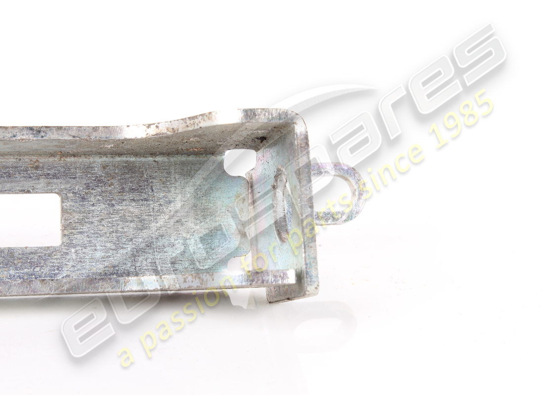 support d'égaliseur d'occasion ferrari. numéro de pièce 279324 (4)