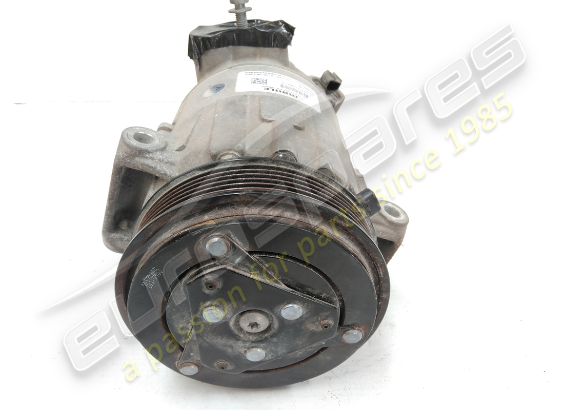 COMPRESSEUR DE CLIMATISATION MASERATI D'OCCASION V6. NUMÉRO DE PIÈCE 308716 (2) compresseur de climatisation maserati d'occasion v6. numéro de pièce 308716 (2)