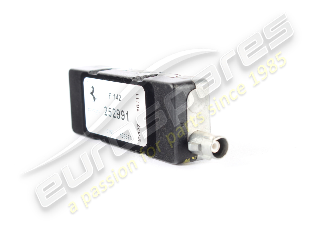 USED FERRARI RADIO AMPLIFIER. PART NUMBER 252991 (3) used ferrari radio amplifier. part number 252991 (3)