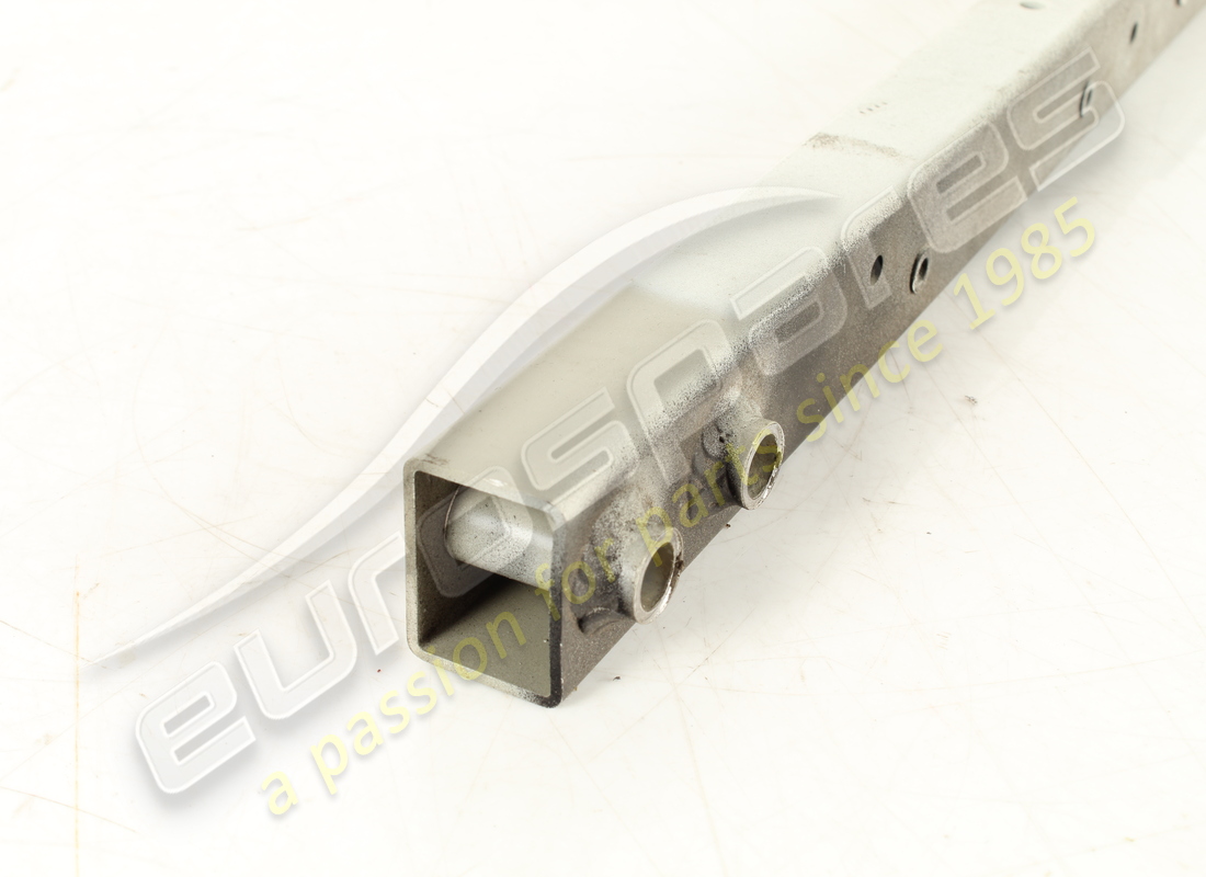 étage de boîte interne droit d'occasion ferrari. numéro de pièce 250076 (3)