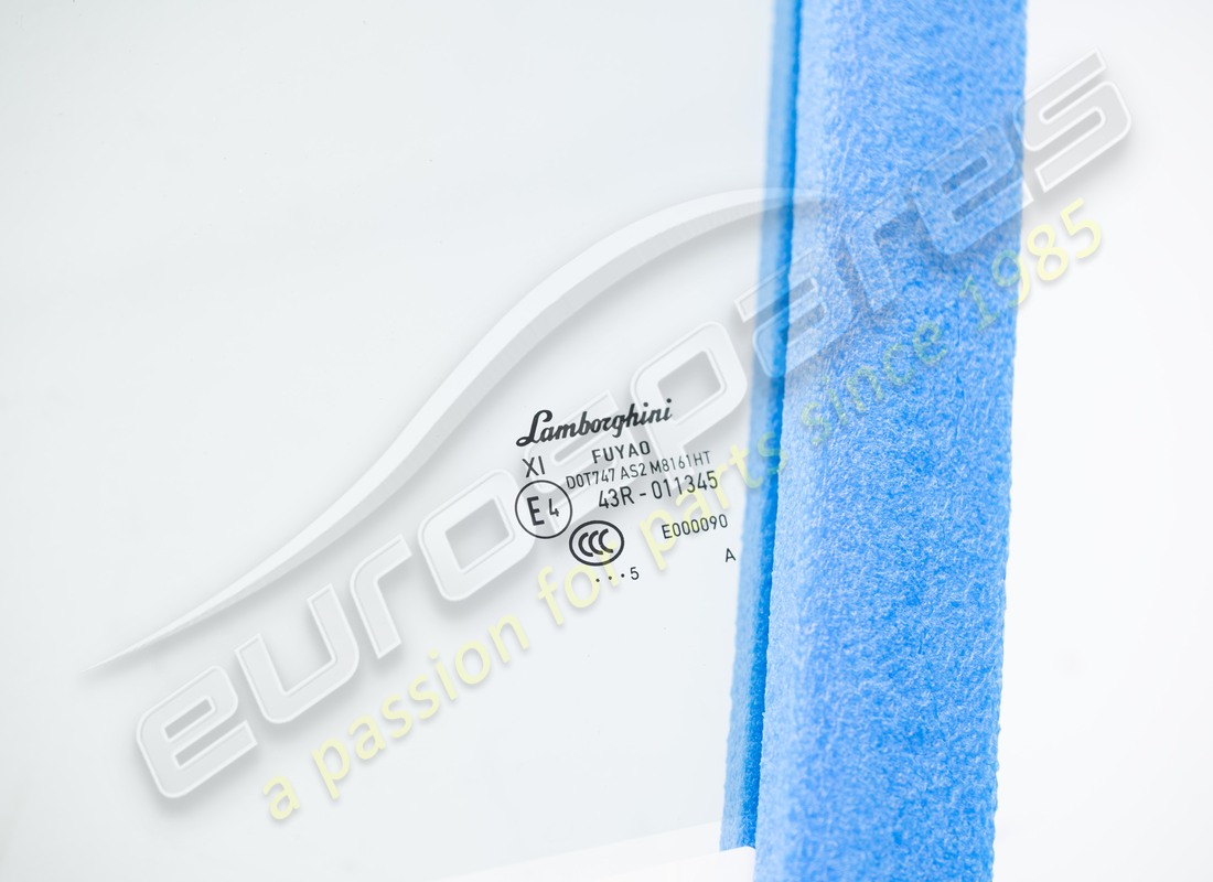NOUVELLE FENÊTRE DE PORTE AVANT LAMBORGHINI. NUMÉRO DE PIÈCE 4ML845021B (2) nouvelle fenêtre de porte avant lamborghini. numéro de pièce 4ml845021b (2)