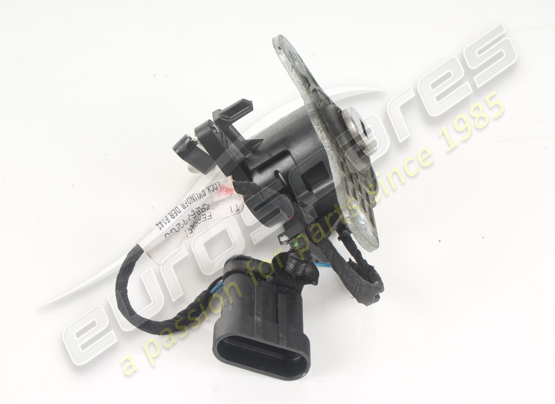 UTILISÉ FERRARI MONTAGE COMPLET DU LOQUET. NUMÉRO DE PIÈCE 82811200 (3) utilisé ferrari montage complet du loquet. numéro de pièce 82811200 (3)