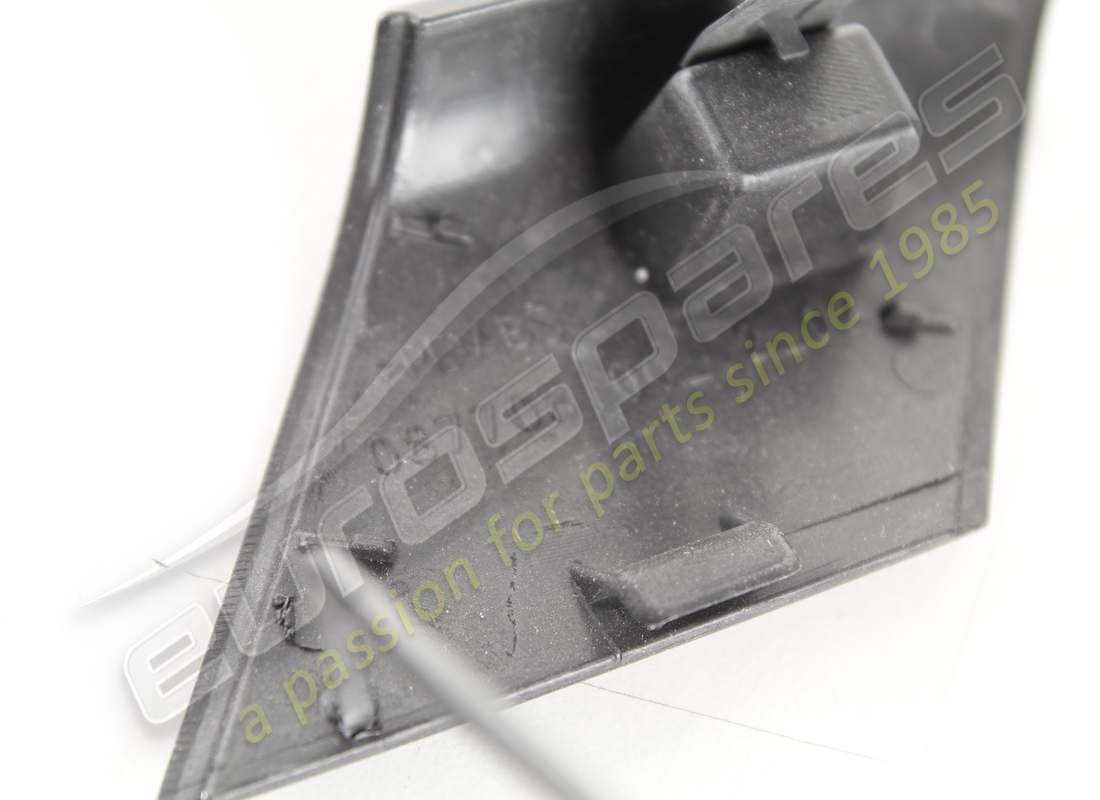 NOUVEAU FERRARI POINT DE MONTAGE D'ŒILLET DE REMORQUAGE GAUCHE CO. NUMÉRO DE PIÈCE 87708100 (3) nouveau ferrari point de montage d'œillet de remorquage gauche co. numéro de pièce 87708100 (3)