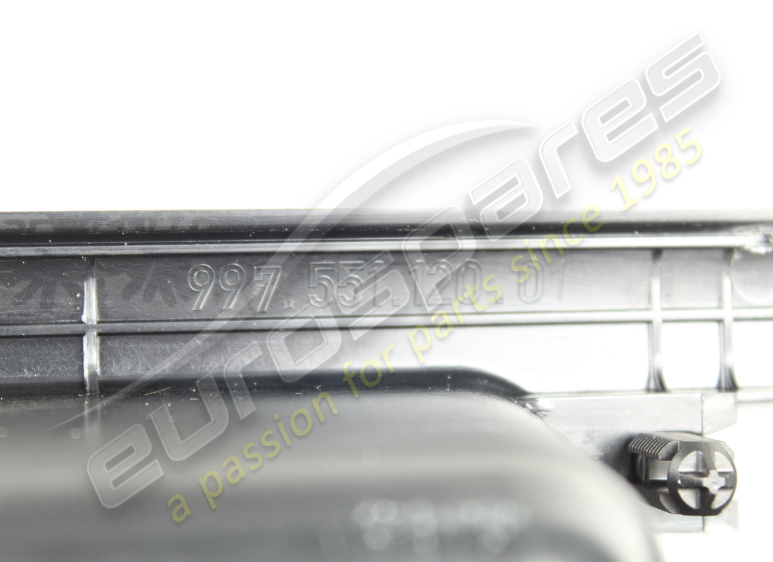 nouveau seuil de porte porsche côté passager noir. référence 99755112001a03 (3)