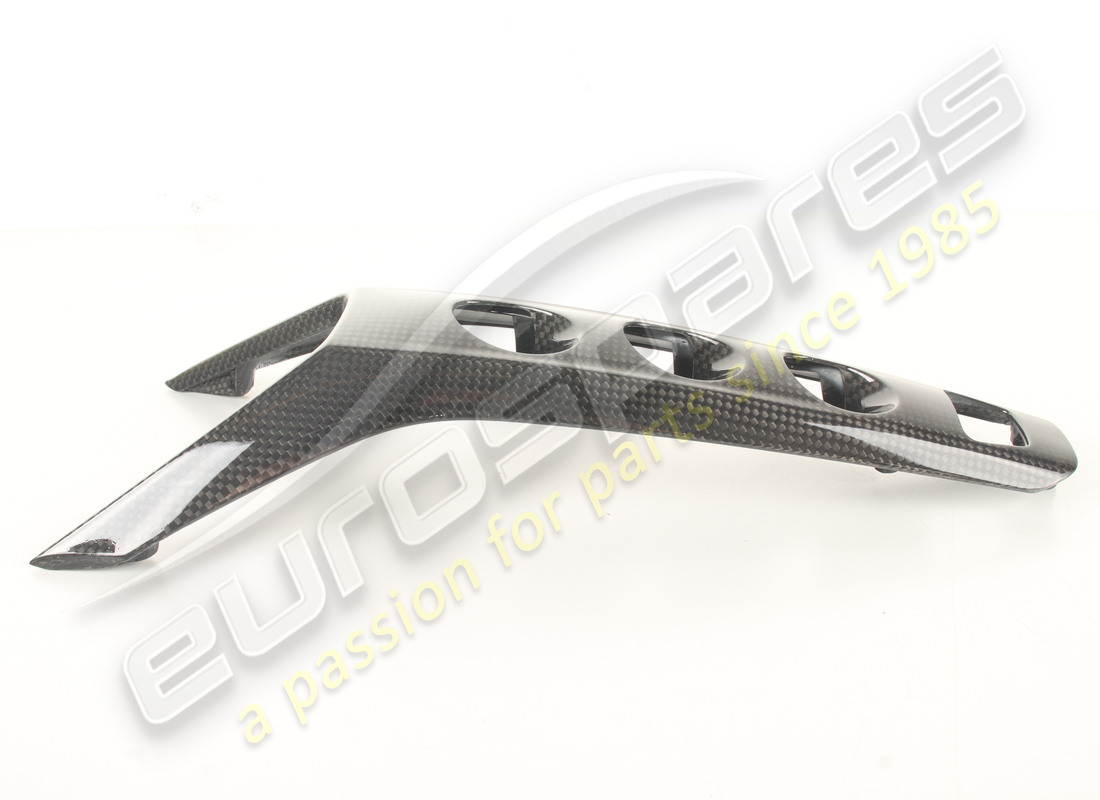 nouvelle coquille supérieure du pont ferrari. numéro de pièce 86884200 (3)