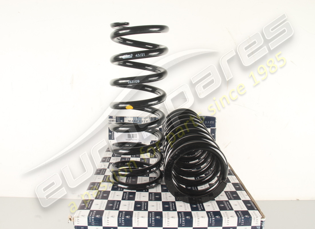 nouveau ressort arrière eibach maserati kitm145. numéro de pièce 900027821 (3)