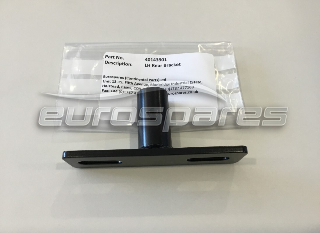 NOUVEAU SUPPORT DE PARE-CHOCS GAUCHE Eurospares. NUMÉRO DE PIÈCE 40143901 (1)
