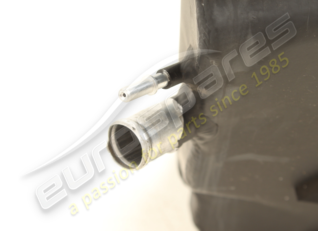 réservoir de carburant droit ferrari utilisé avec bouchons et amortisseurs de peinture et de vibrations. numéro de pièce 326606 (4)