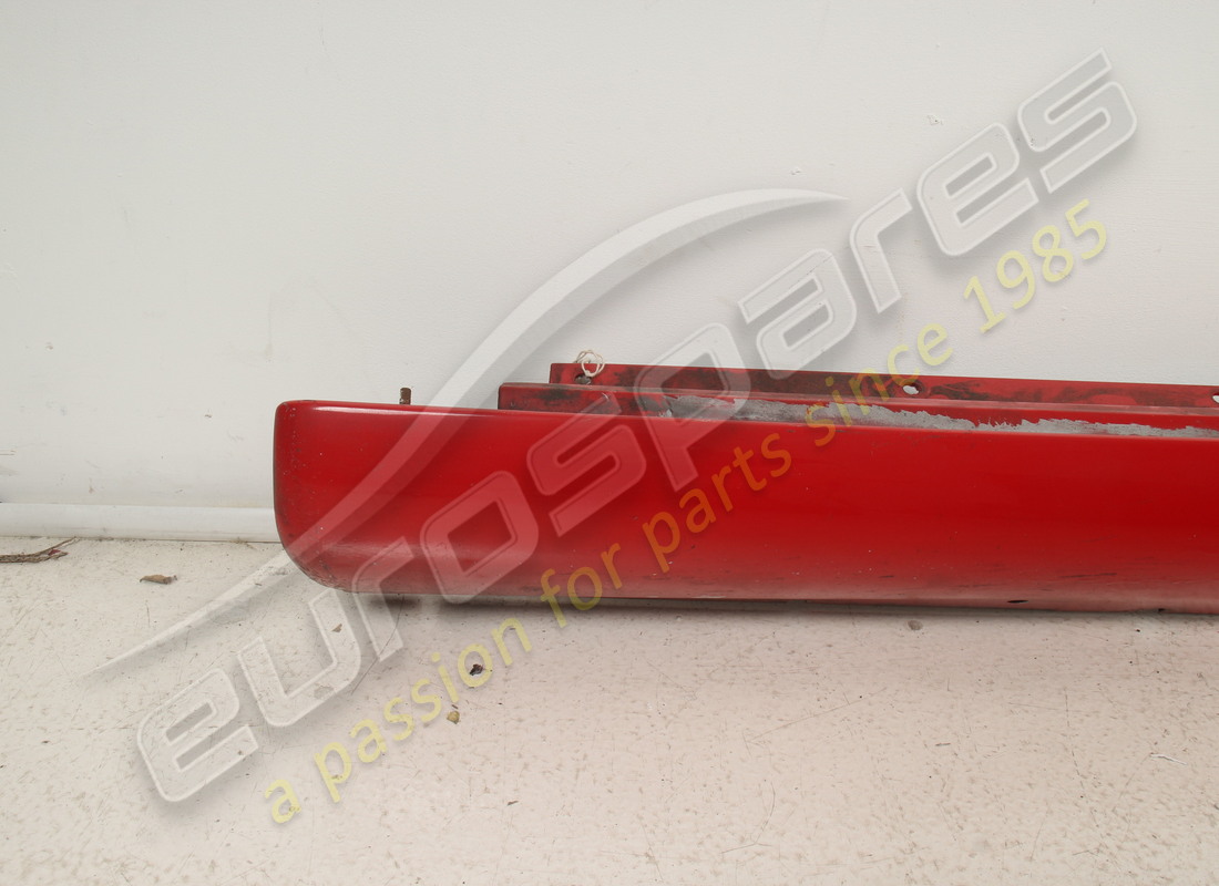 utilisé ferrari revêtement sous-porte lh. numéro de pièce 66099510 (2)