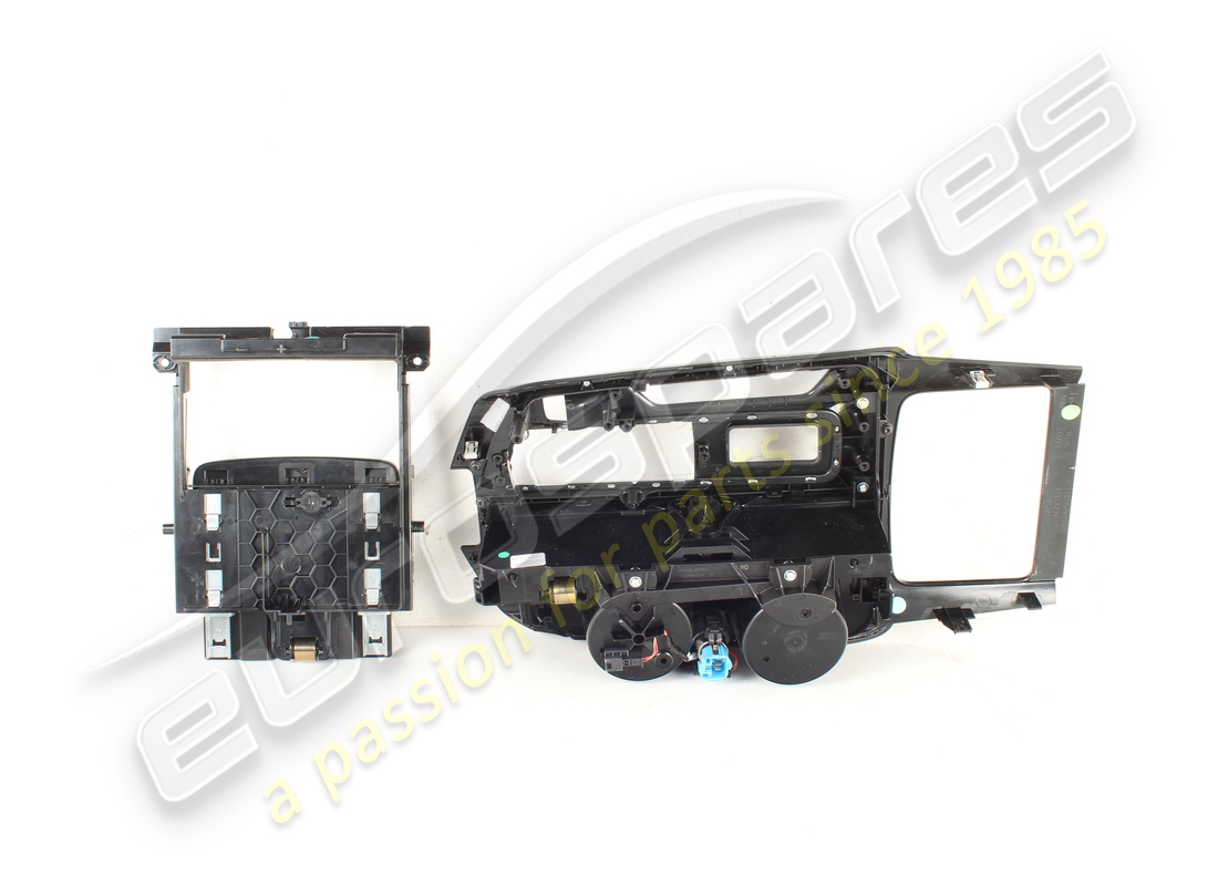 BOÎTE À GANTS TUNNEL NOIRE D'OCCASION MASERATI. NUMÉRO DE PIÈCE 673011000 (5) boîte à gants tunnel noire d'occasion maserati. numéro de pièce 673011000 (5)