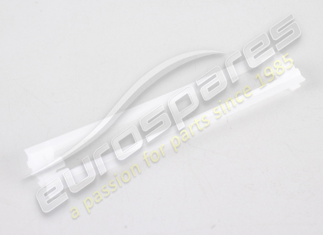 nouveau support porsche. numéro de pièce 98755972900 (1)
