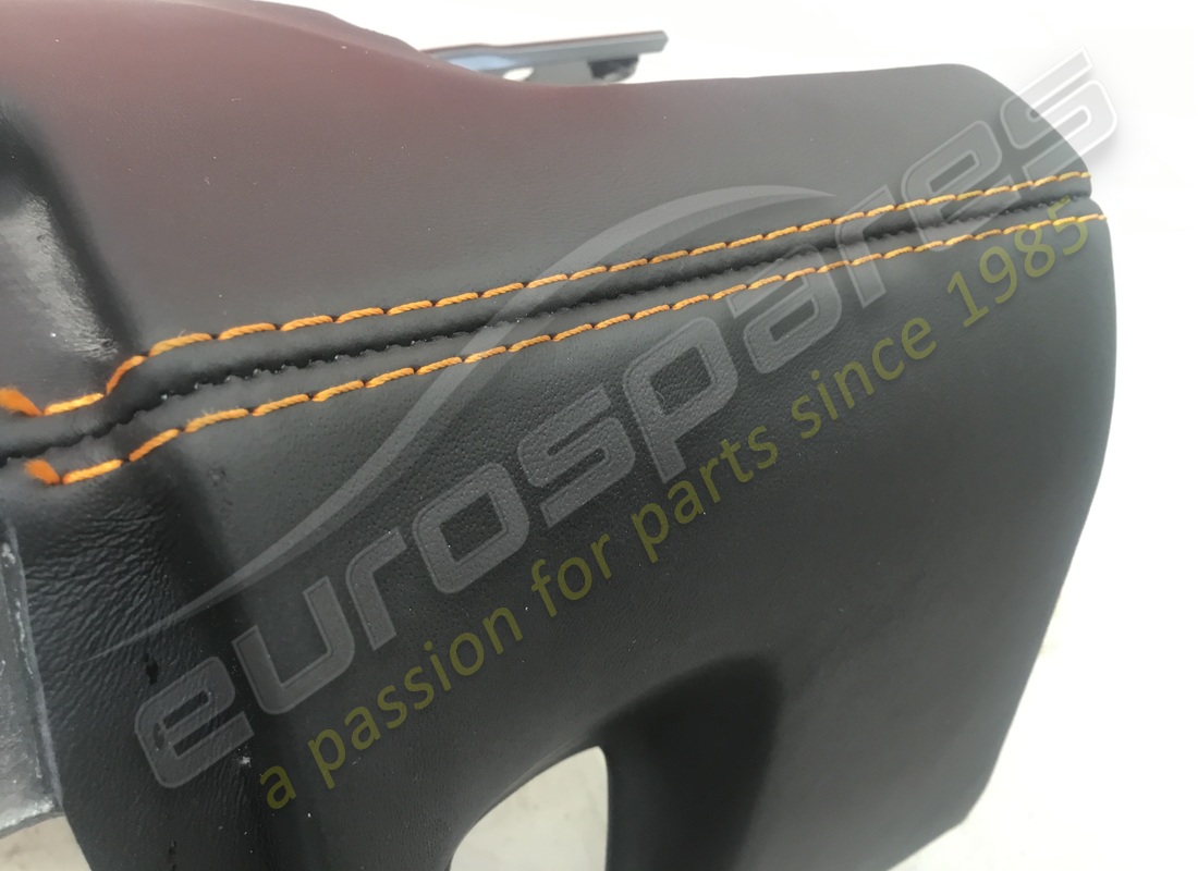 utilisé lamborghini tableau de bord inférieur, cuir rhd numéro de pièce 472857921j (2)
