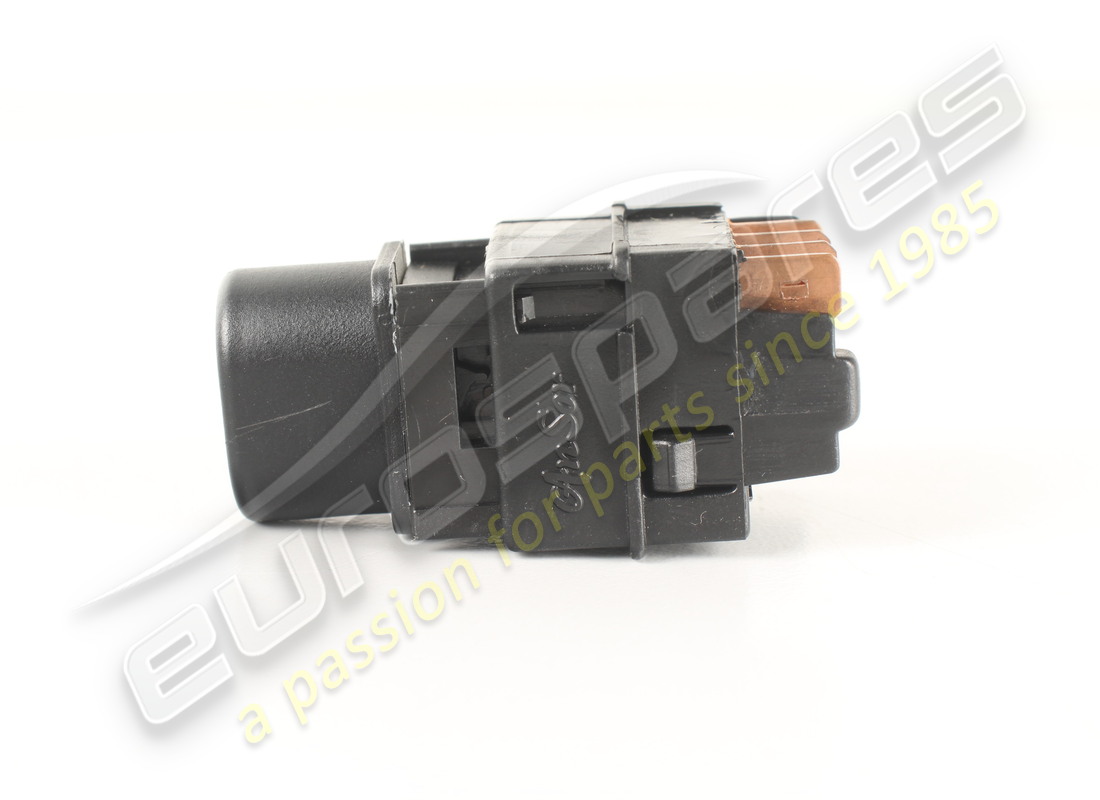 nouveau bouton d'ouverture de la porte du réservoir de carburant maserati. numéro de pièce 373330125 (4)
