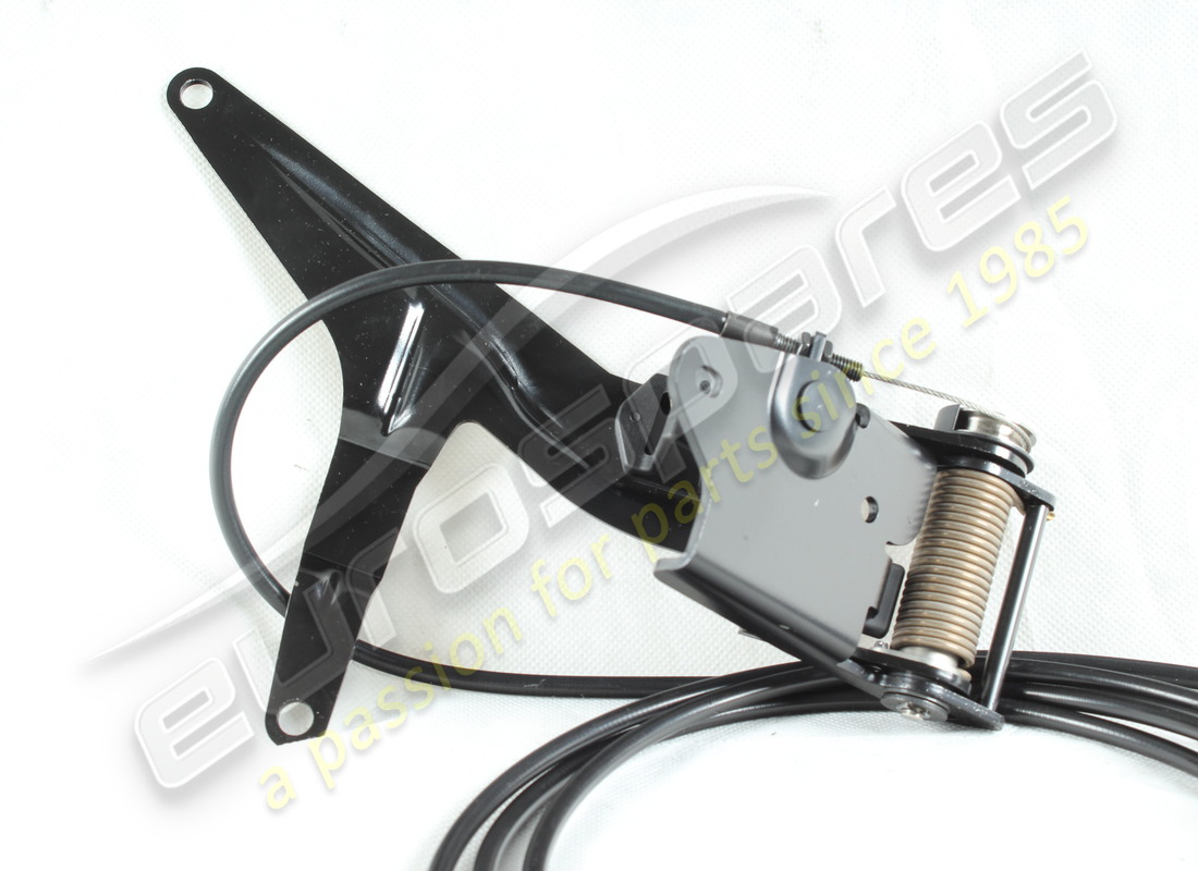 nouvelle charnière de rabat externe gauche maserati. numéro de pièce 83083400 (2)