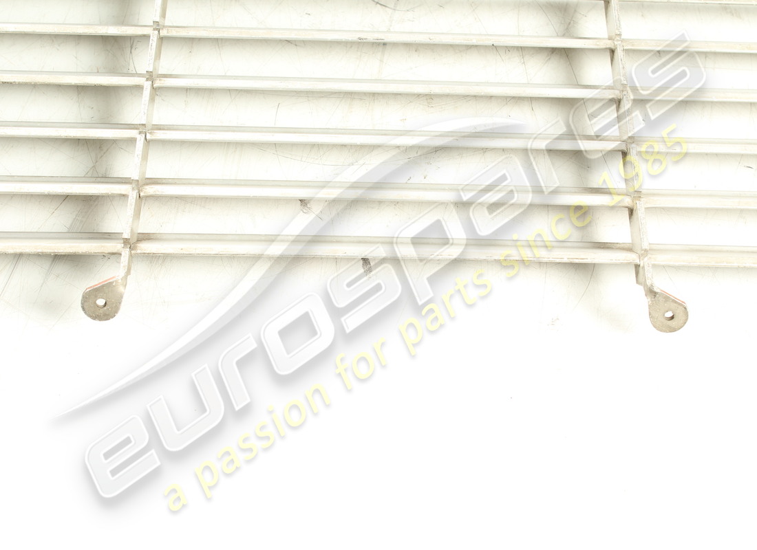 nouvelle grille de couvercle de moteur ferrari. numéro de pièce 40089807 (2)