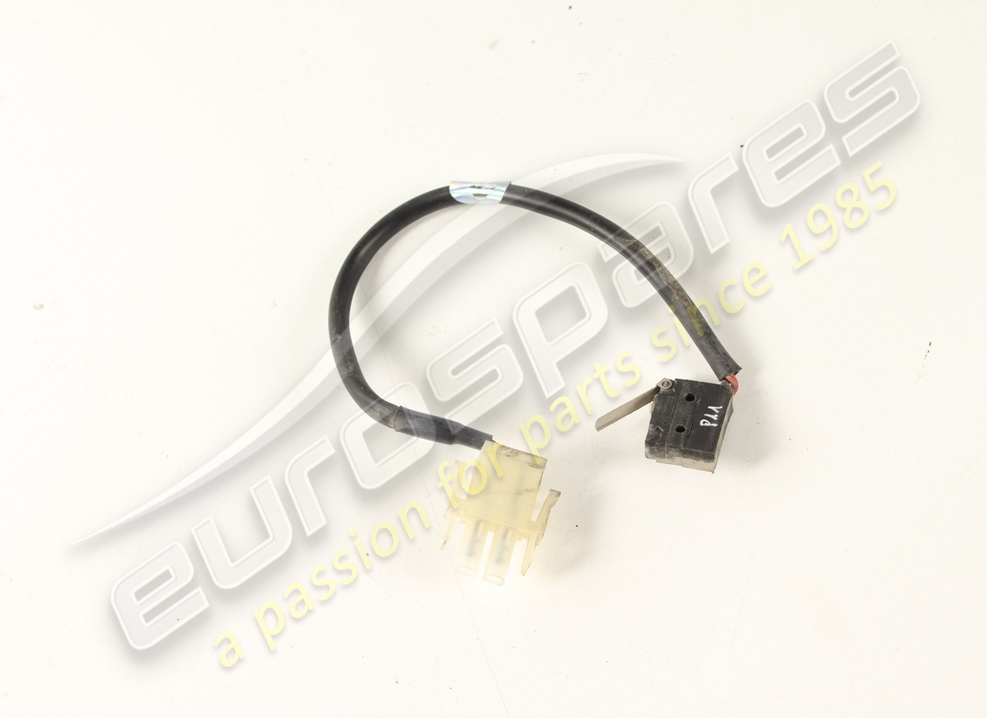 UTILISÉ Ferrari MICRORUPTEUR. NUMÉRO DE PIÈCE 63485600 (1)