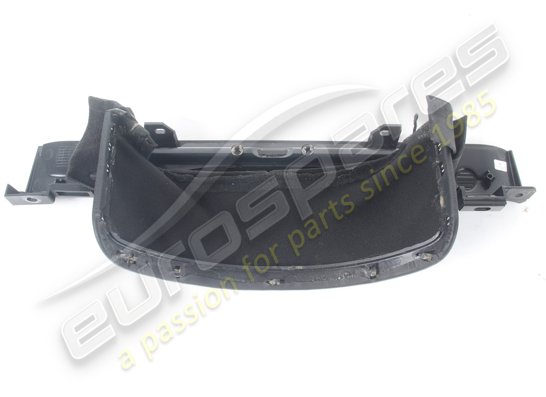 COUVERCLE DE BIELLE DE DIRECTION D'OCCASION MASERATI. NUMÉRO DE PIÈCE 69992300 (6) couvercle de bielle de direction d'occasion maserati. numéro de pièce 69992300 (6)