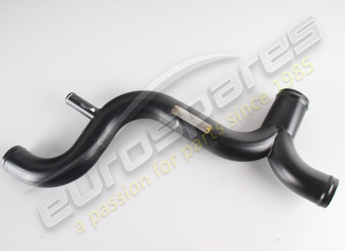 nouvelle lamborghini pompe de retour de liquide de refroidissement de radiateur à trois voies. numéro de pièce 001722222 (1)