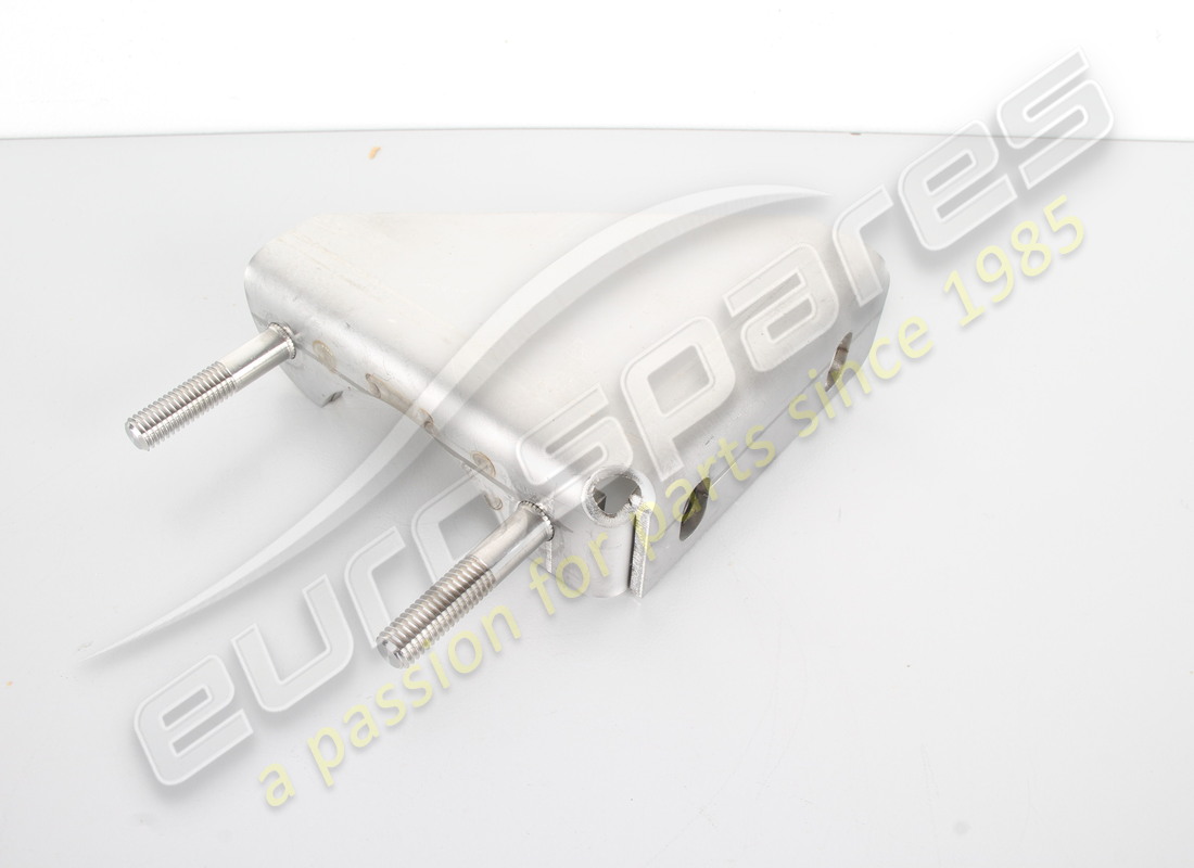 nouveau support gauche ferrari. numéro de pièce 210893 (1)