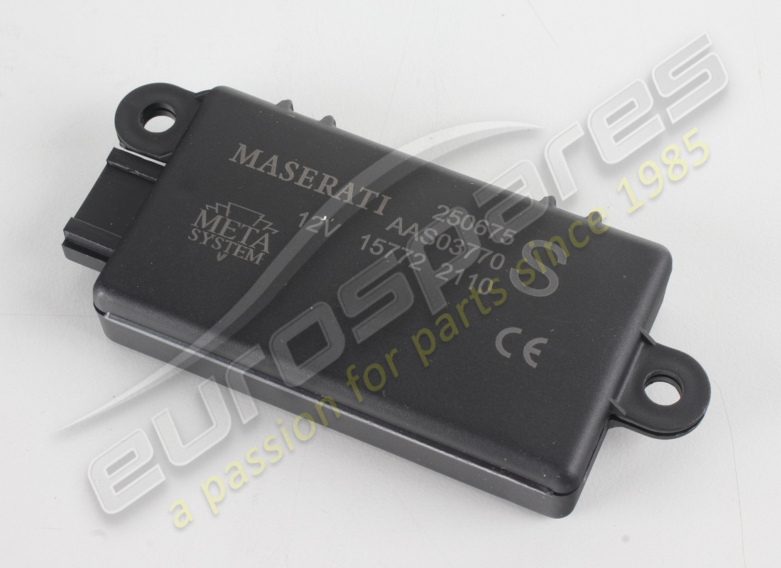 nouveau maserati volumétrique capteurs. numéro de pièce 250675 (1)
