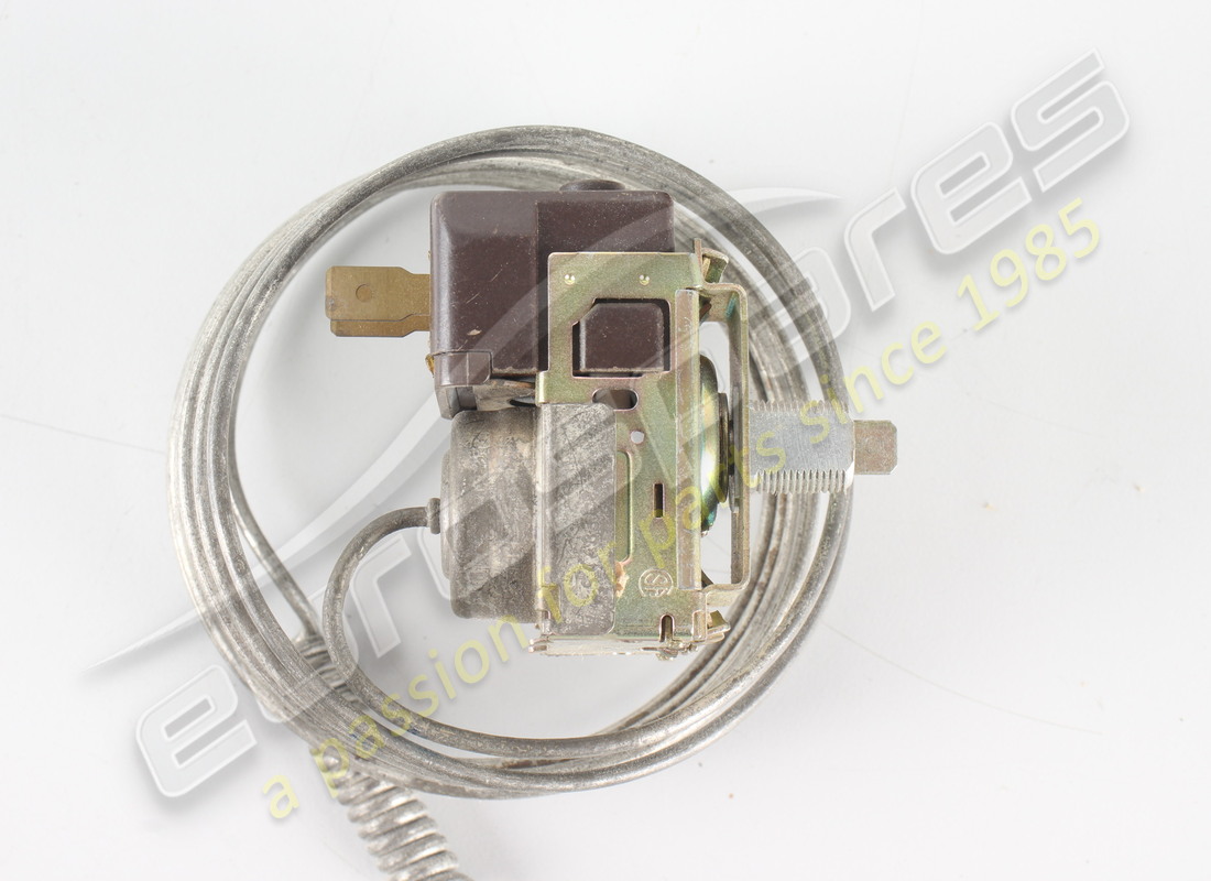 nouveau thermostat ferrari. numéro de pièce 61931100 (3)