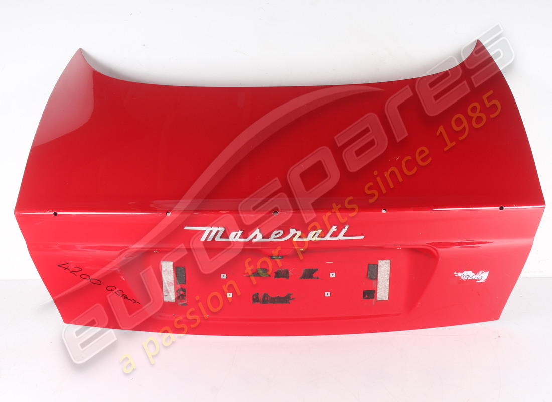 CAPOT ARRIÈRE COMPLET D'OCCASION Maserati. NUMÉRO DE PIÈCE 68289500 (1)