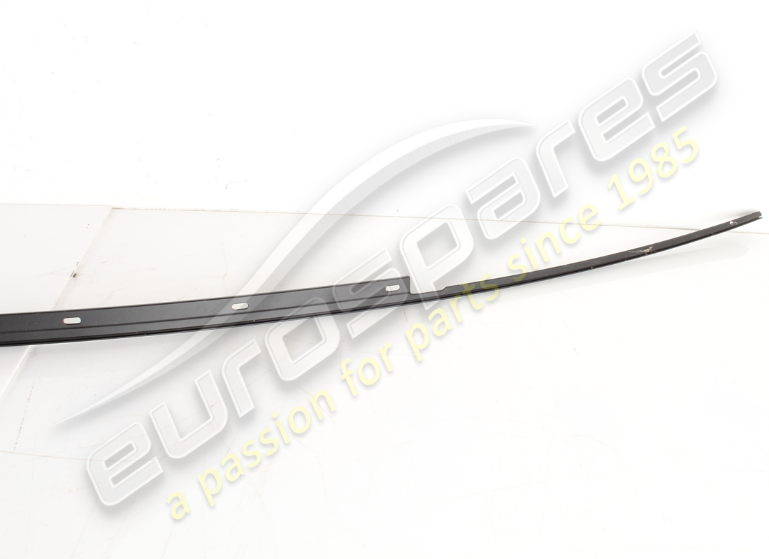 moulure de toit d'occasion lamborghini. numéro de pièce 408853704b (5)