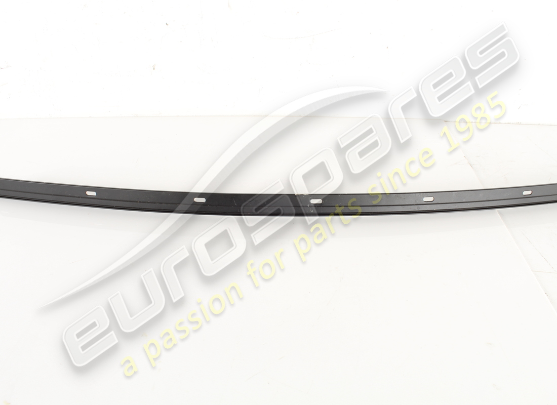 moulure de toit d'occasion lamborghini. numéro de pièce 408853704b (4)