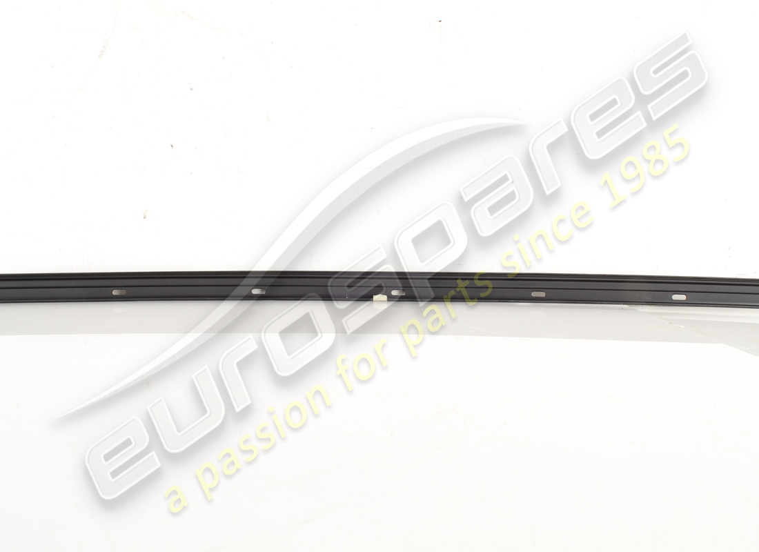 moulure de toit d'occasion lamborghini. numéro de pièce 408853704b (2)