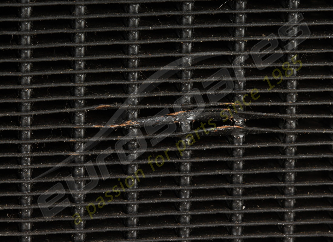 radiateur à eau ferrari utilisé. numéro de pièce 107497 (14)