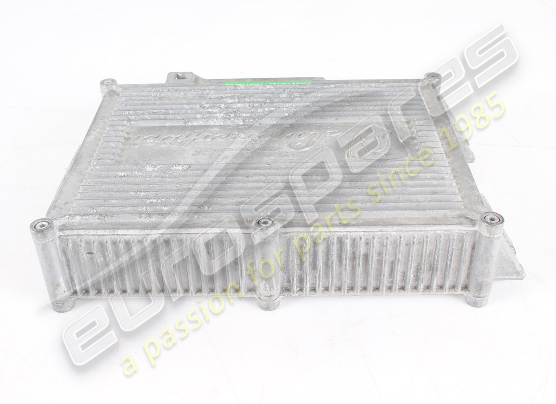 j'ai utilisé lamborghini mon ecu d'injection complet. numéro de pièce 0020001140 (4)