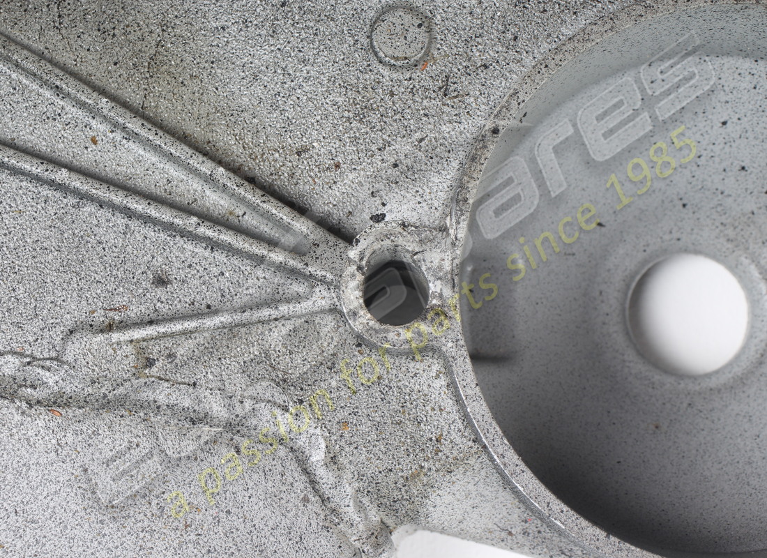 UTILISÉ FERRARI SOUS-CHÂSSIS MOTEUR. NUMÉRO DE PIÈCE 265529 (3) utilisé ferrari sous-châssis moteur. numéro de pièce 265529 (3)