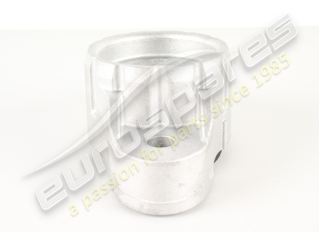 nouvelle suspension arrière maserati. coupe élastique. référence 670002833 (3)