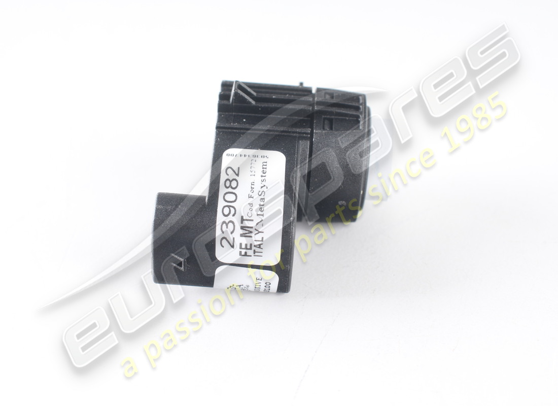 nouveau capteur de stationnement ferrari. numéro de pièce 239082 (3)