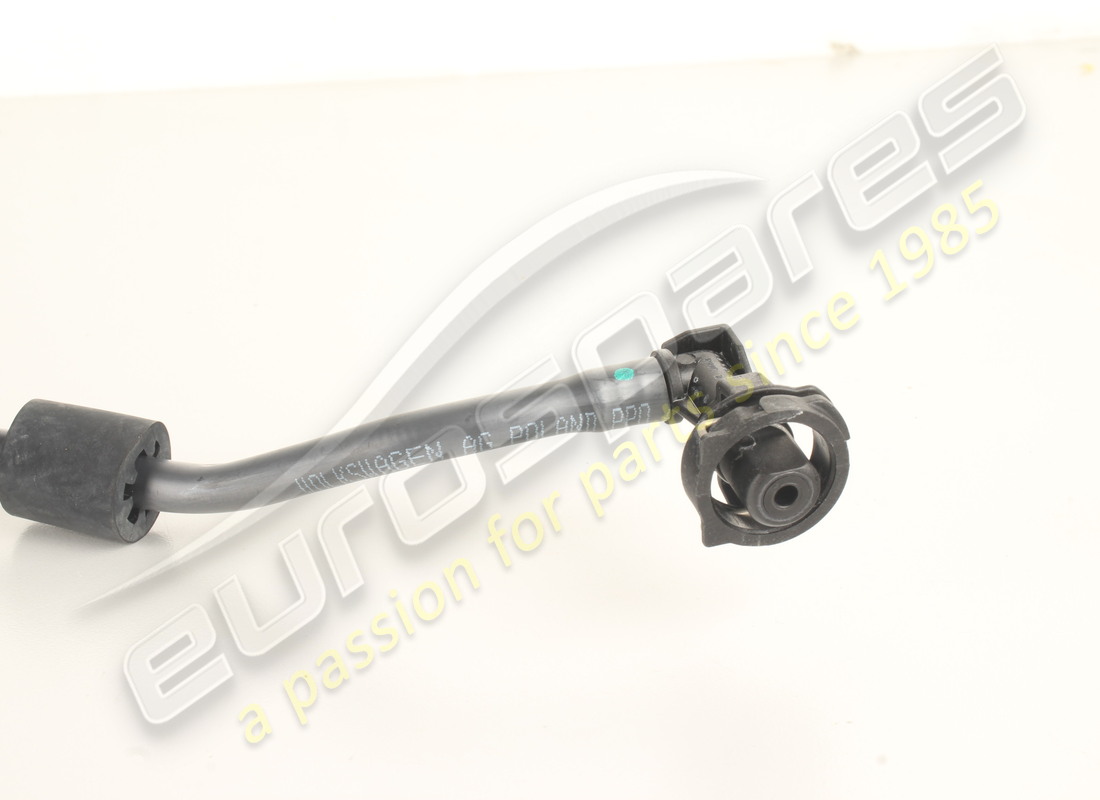 nouveau tube d'eau lamborghini. numéro de pièce 4m0121081dh (3)