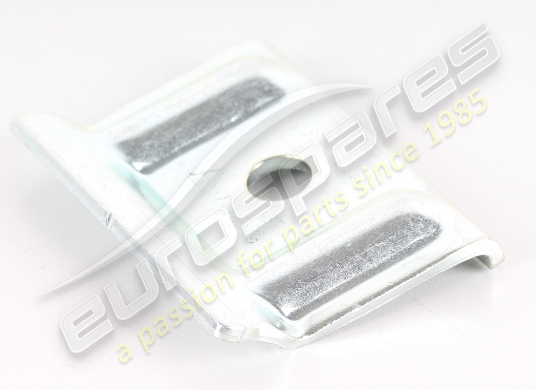 new porsche rail. part number 99661120901 (1)
