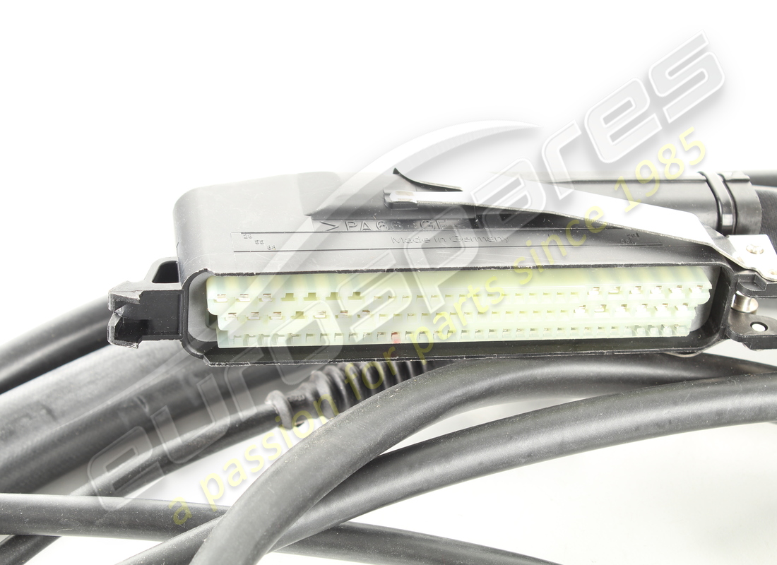 NOUVEAUX CÂBLES FERRARI POUR PALIER PRINCIPAL DROIT. RÉFÉRENCE 174495 (4) nouveaux câbles ferrari pour palier principal droit. référence 174495 (4)