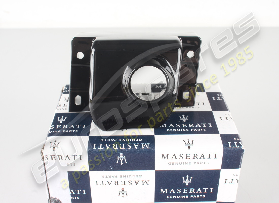 new maserati front lh parking sensor supp. part number 673002938 (3)