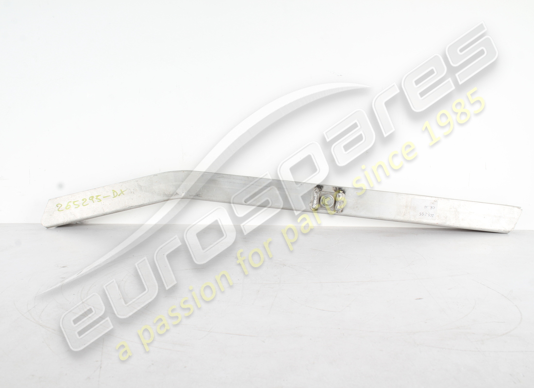 nouveau ferrari diagonale externe supérieure droite f. numéro de pièce 265295 (1)